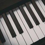 Слушать альбом - Relaxing Piano Mix for Stress & Anxiety Relief (2019)