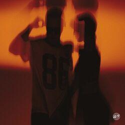 Слушать альбом - Карла