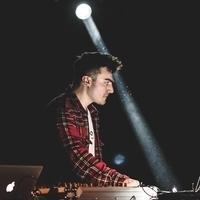 Daniel Deluxe