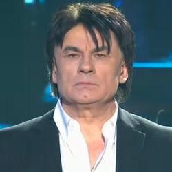 Александр Серов