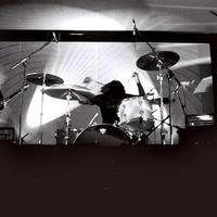 Earthless