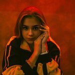 Обложка трека Intro к Mother's Daughter