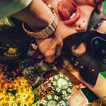 Обложка трека Kiss